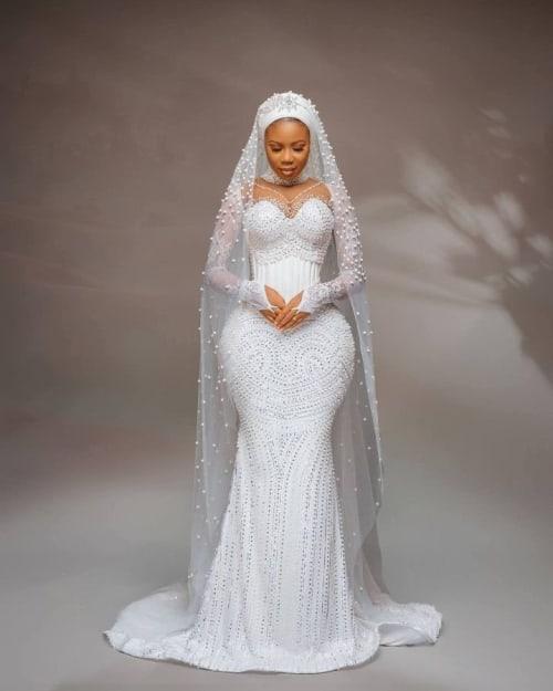 Bridal gown