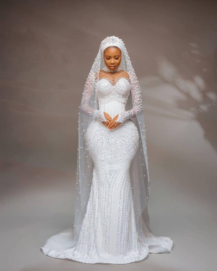 Bridal gown